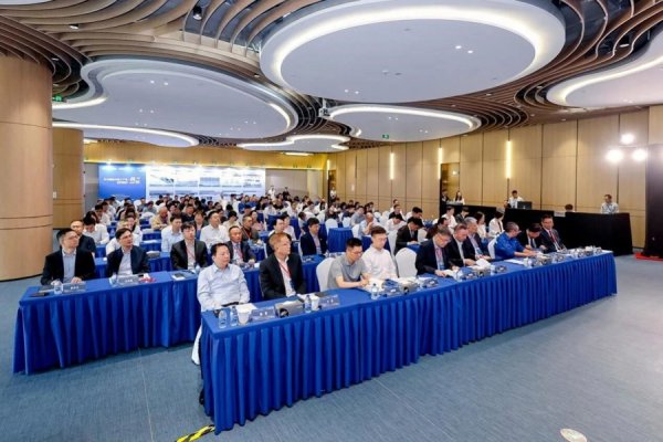 kaiyun开云体育世界杯中国网页版登录入口 长兴岛全力打造寰宇级现代化造船基地，政产学研共谋“十五五”高质地发展